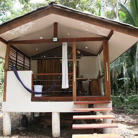 Green Corner Cahuita Extérieur photo
