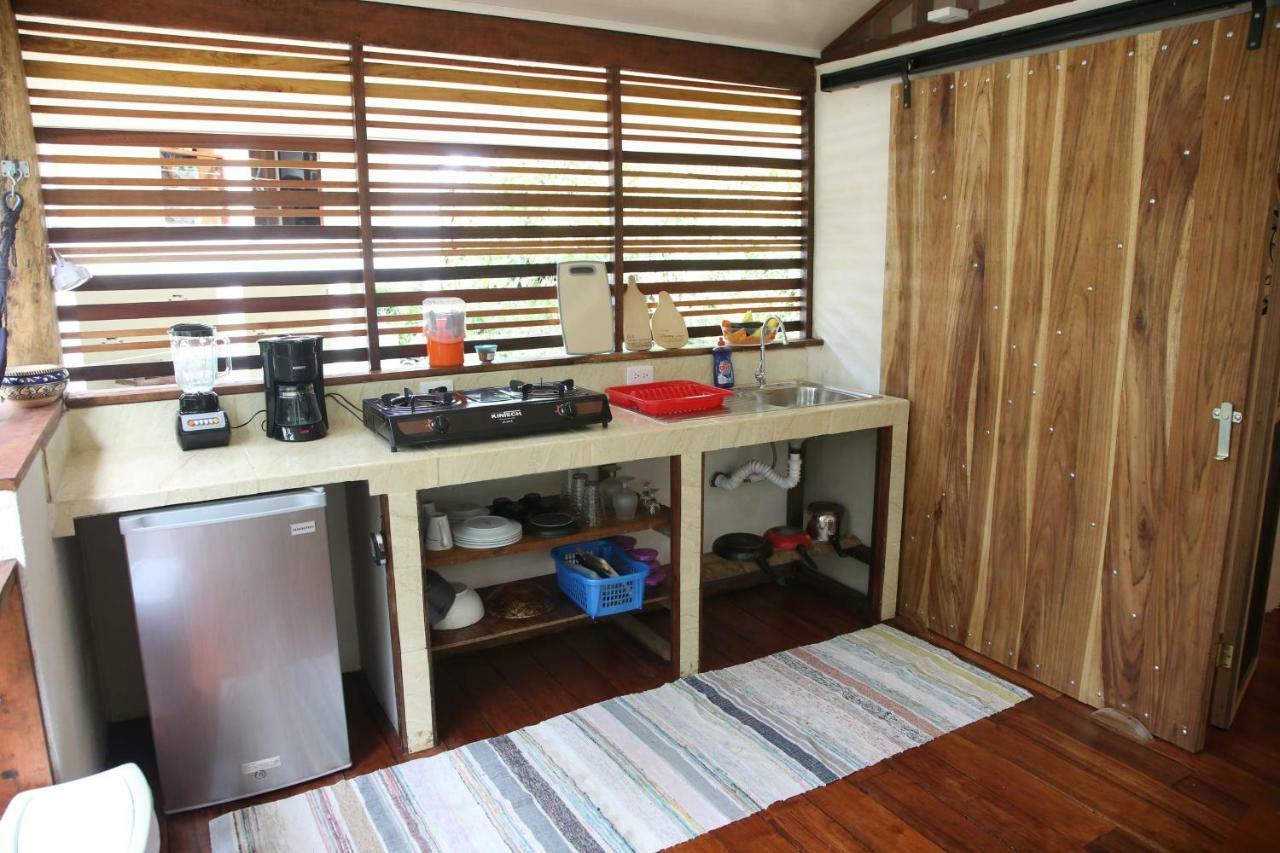 Green Corner Cahuita Extérieur photo