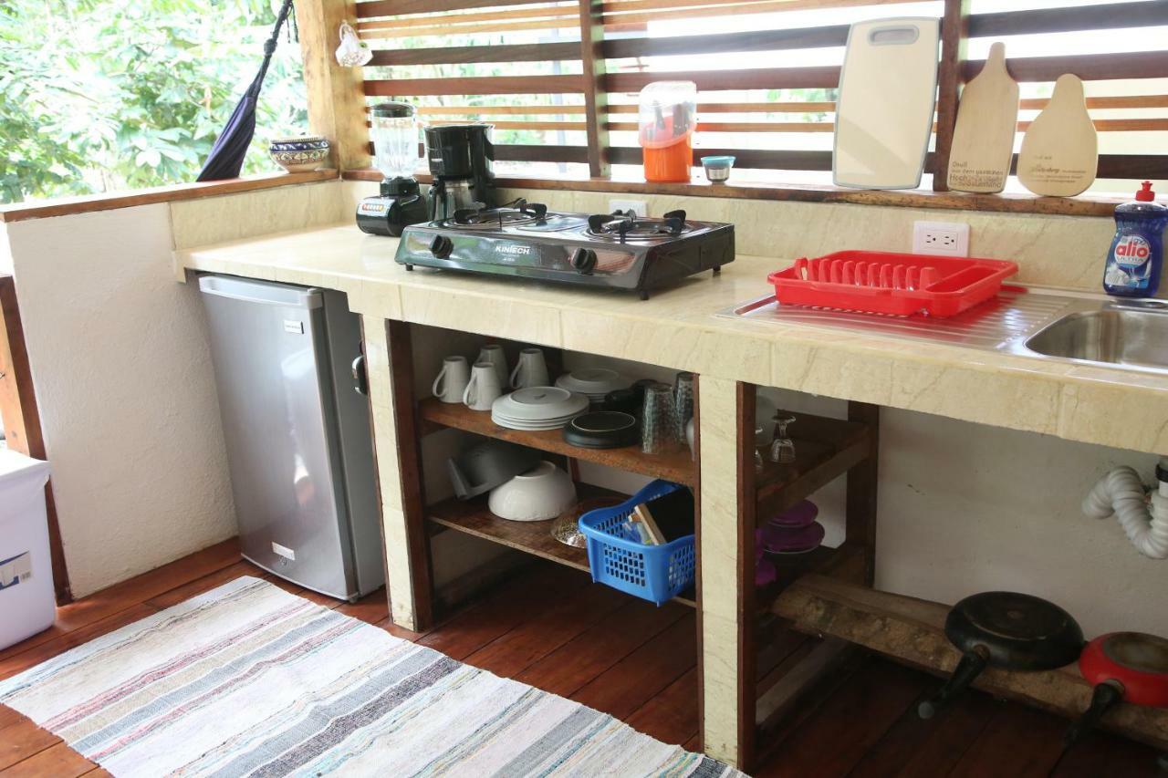 Green Corner Cahuita Extérieur photo
