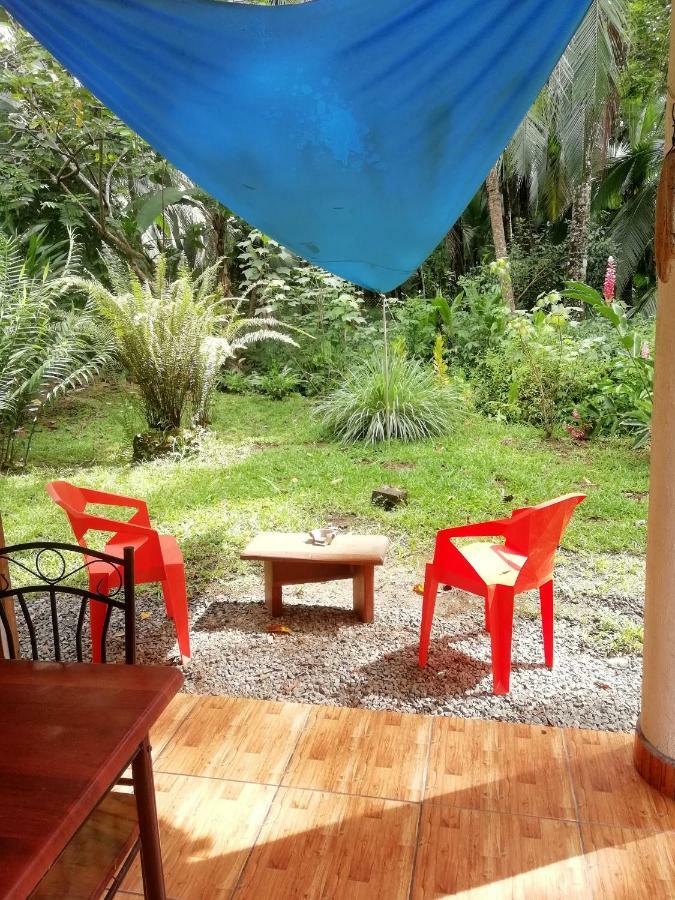 Green Corner Cahuita Extérieur photo